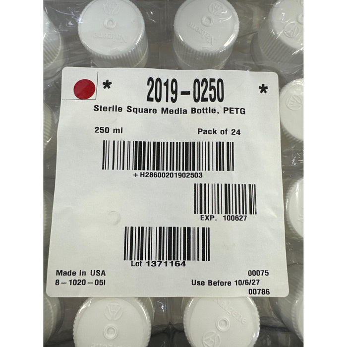 Nalgene quadratische PETG-Medienflaschen mit Verschluss 250 mL steril [24 Stk.]