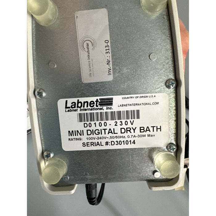 Labnet Accublock Mini Digital Dry Bath 12x 1.5 mL