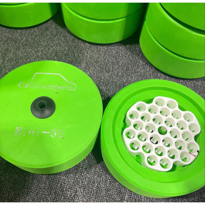 neoLab CellCamper Mini, Einfrierbox für Zellen, 30 x 2.0 ml Kryoröhrchen [1 Stk.]