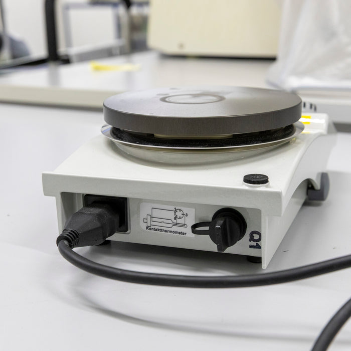 Heidolph MR Hei-Standard – Magnetic Stirrer with Heating Plate