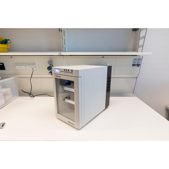 Heratherm IMC 18 Inkubator (04.2021)
