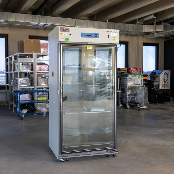 Thermo Scientific Rech-In CO2 Incubator 821L