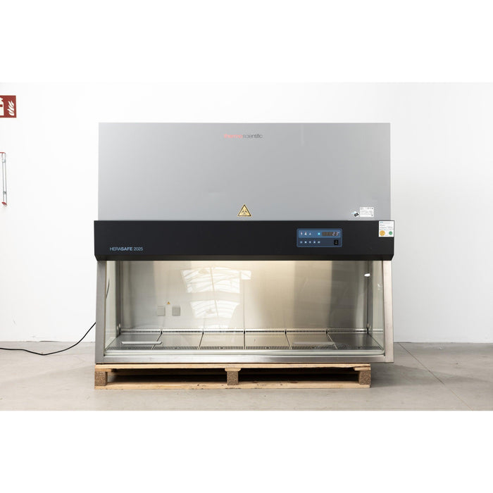 Thermo Scientific Herasafe 2025 1.8m BSC Sicherheitswerkbank (NEUWERTIG) (02.2023)