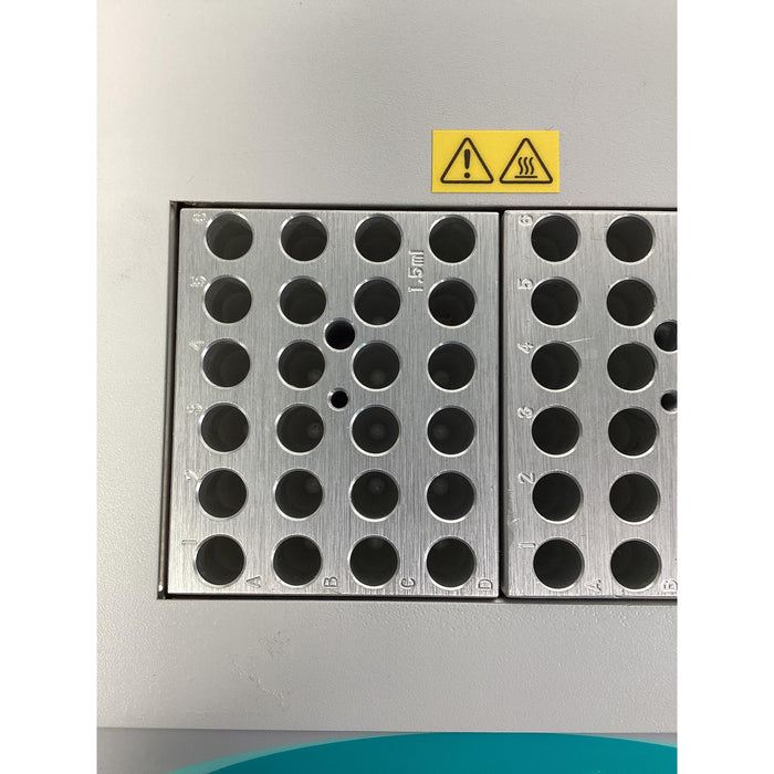 Trockenblockthermostat Labnet Accublock Dry Bath 48x 1,5/2,0mL (2014)