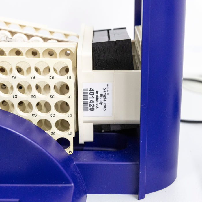 BD FACSVerse – 3-Laser Flow Cytometer with BD FACS Universal Loader
