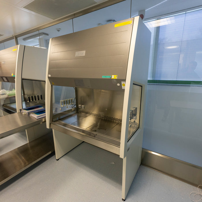 Berner Claire Pure B-2-130 – Biological Safety Cabinet 1.3 m