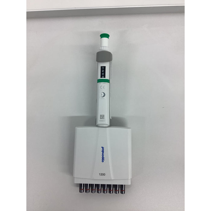 Eppendorf Research® plus Pipette, 120 – 1.200 µL, 8-Kanal