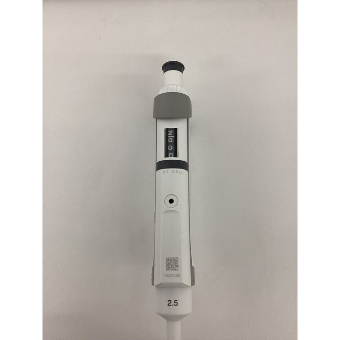 Eppendorf® Research® plus Pipette, 0.1-2.5 μL