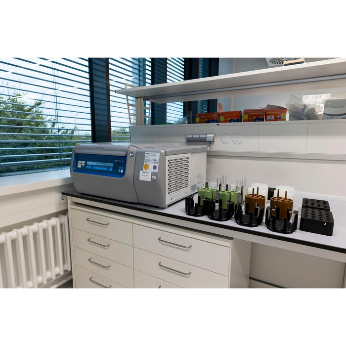 Megafuge ST4R Plus Tischzentrifuge (11.2021)