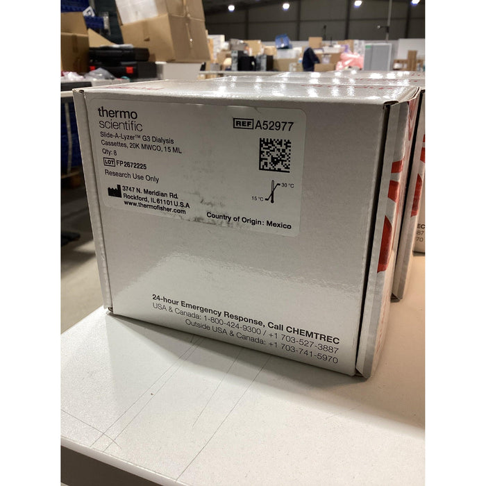 Thermo Scientific Slide-A-Lyzer G3 Dialysis Cassettes 15 mL, 20K MWCO [8 Stk.]