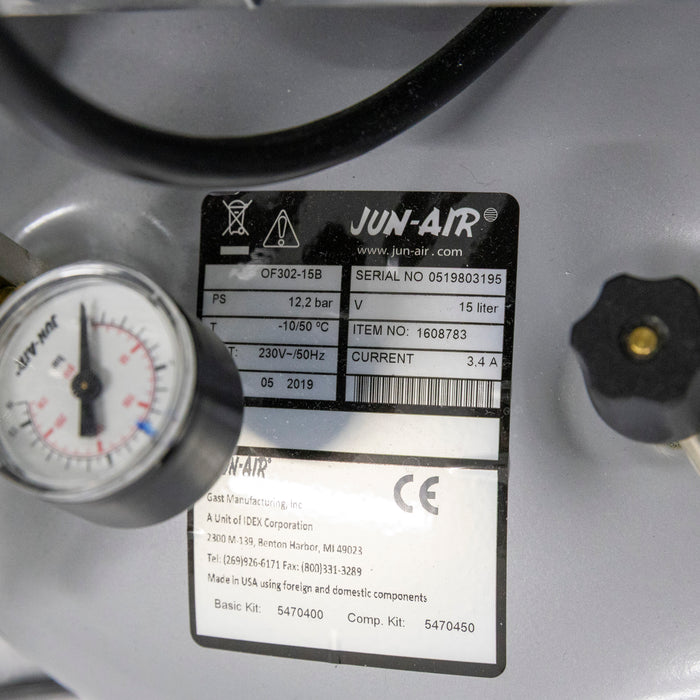 Jun-Air OF302 – Oil-Free Piston Compressor Unit with 15 L Tank