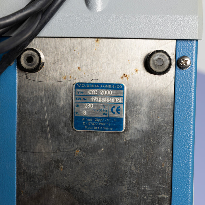 Vacuubrand PC 2002 VARIO Chemie-Pumpstand