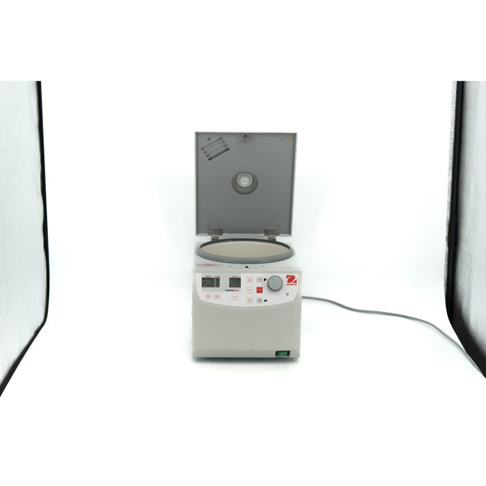 Tischzentrifuge Ohaus Frontier 5000 mit Rotor für 30x 1,5/2,0 mL (2022)