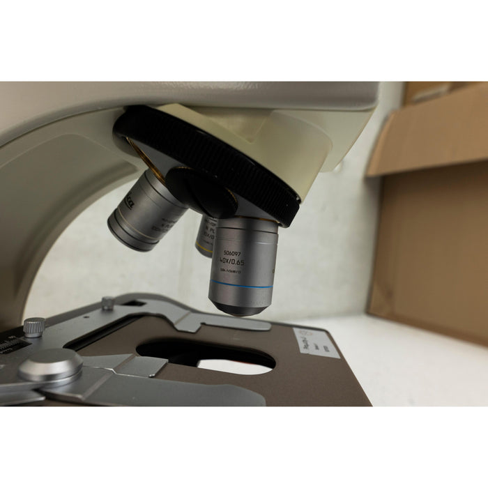 Leica DM1000 LED Lichtmikroskop (07.2021)