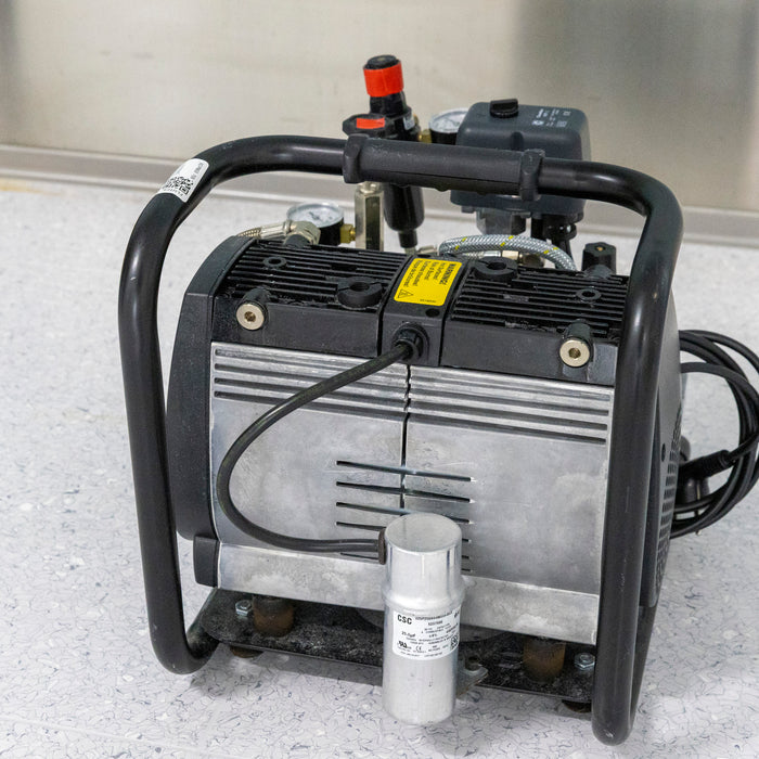 Jun-Air OF302 – Oil-Free Piston Compressor Unit with 4 L Tank