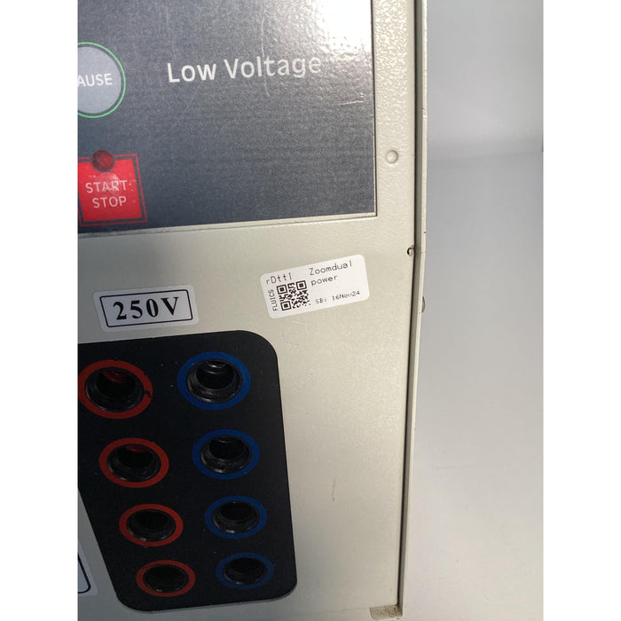 ZOOM Dual Power ZP10002