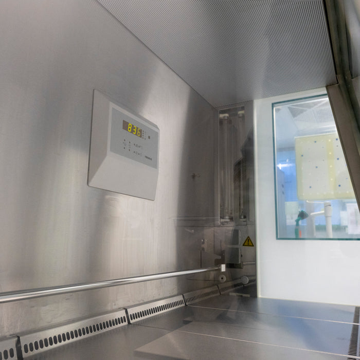 Thermo Scientific Herasafe KSP12 Biological Safety Cabinet 1.2