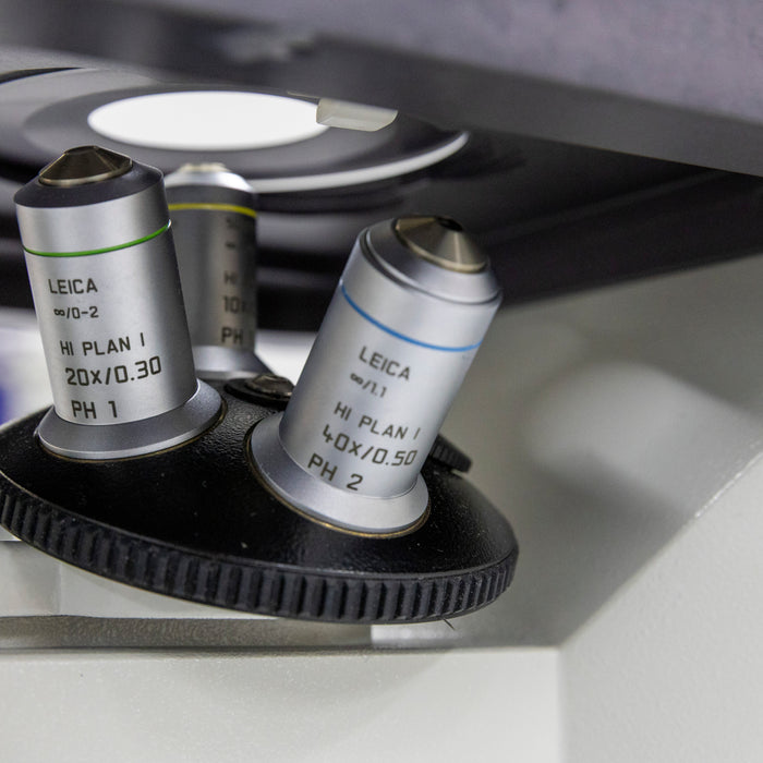 Leica DM IL -  Inverted Laboratory Microscope with Phase Contrast