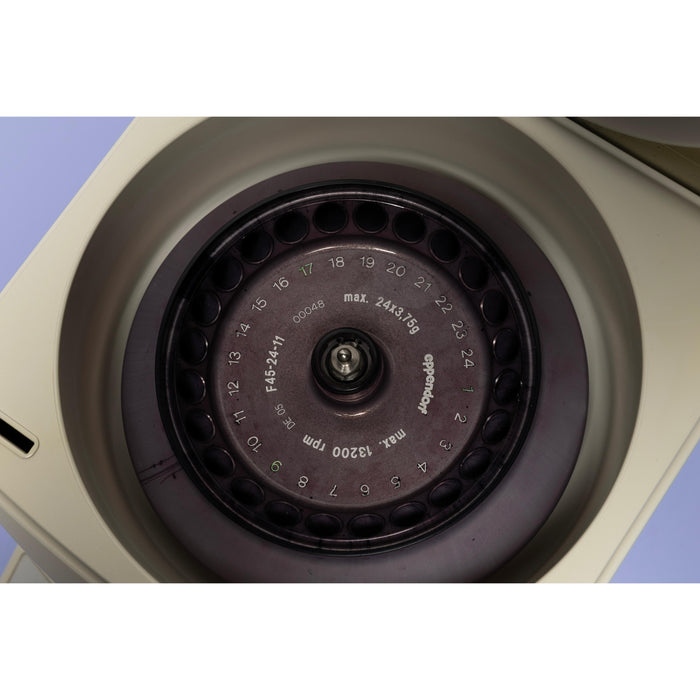 Eppendorf Micro Zentrifuge 5415D inkl. Rotor F45-24-11 (1998)