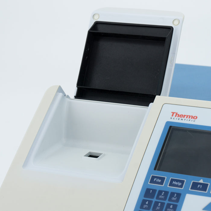 Spektrophotometer Thermo Scientific Multiskan Go für Küvetten (11.2010)